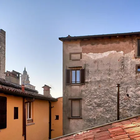 Casa Vacanze Del Barone Via Colleoni 16 Bergamo